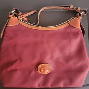 Dooney and Bourke burgundy sholder bag